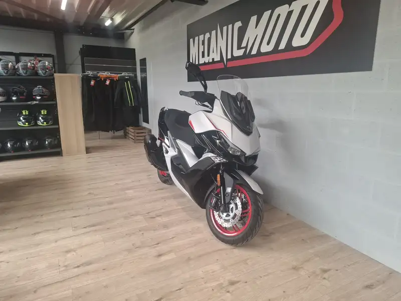 Kymco Xciting S 400i ABS - foto 2