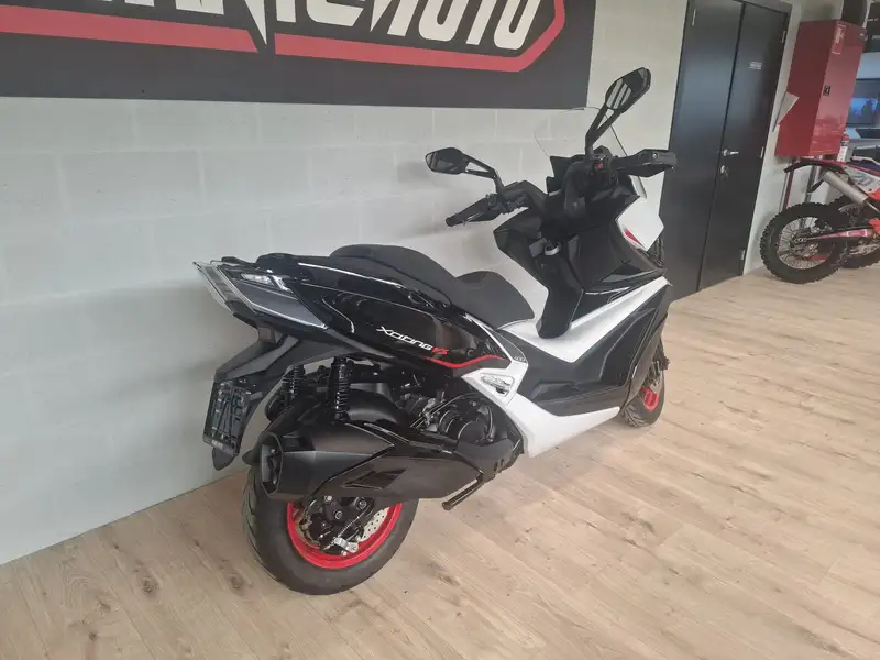 Kymco Xciting S 400i ABS - foto 3