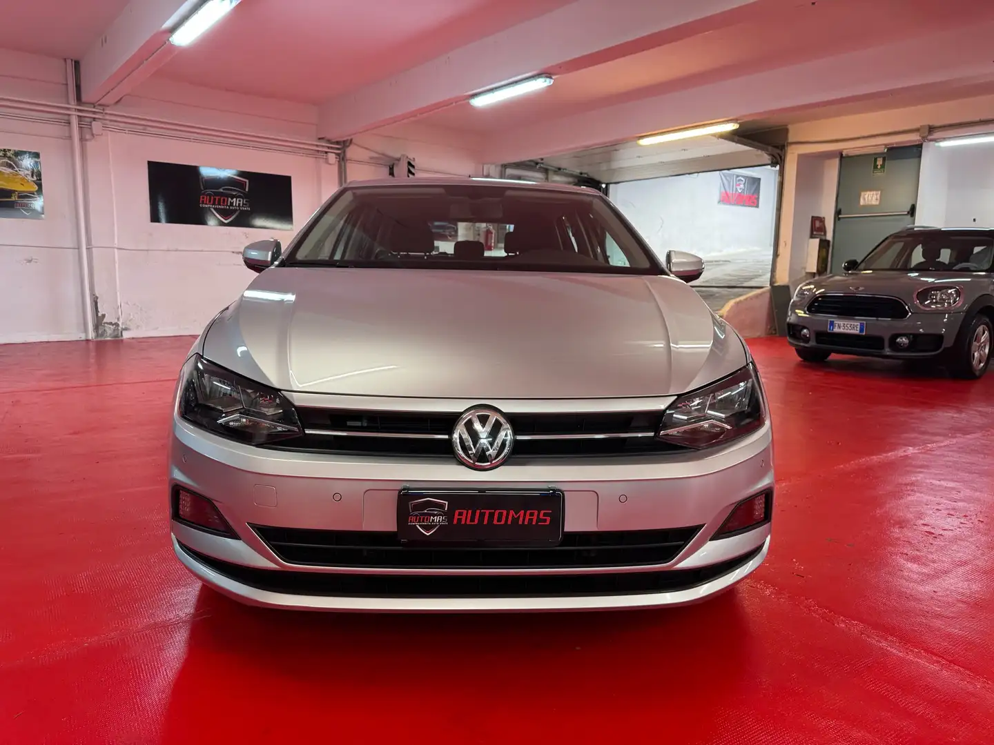 Volkswagen Polo 5p 1.0 tsi Comfortline 95cv dsg FULL OPTIONAL Gris - 2