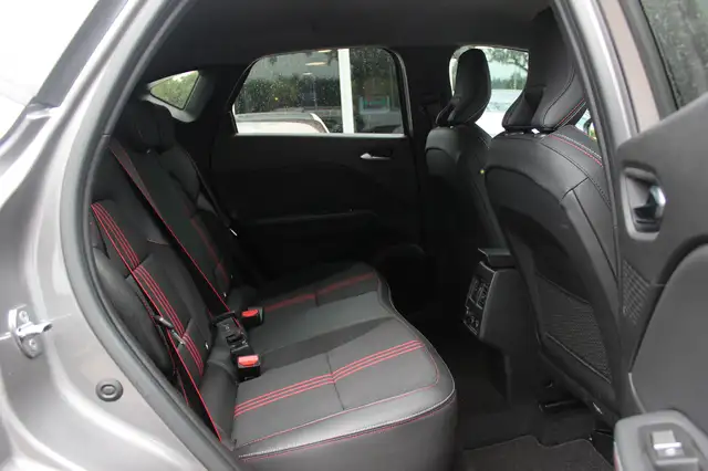 Renault Captur view 12