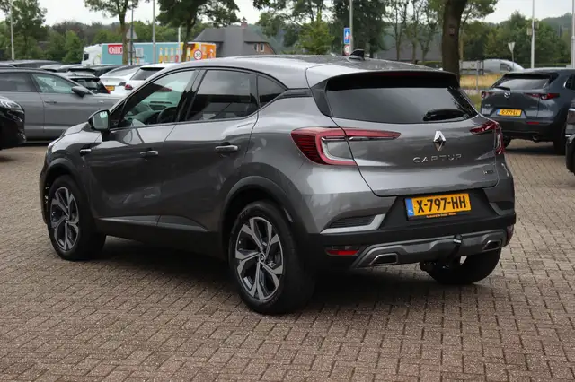 Renault Captur view 3