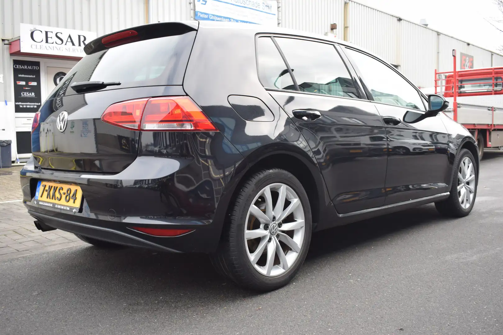 Volkswagen Golf 1.4 TSI AUTOMAAT Highline Schwarz - 2