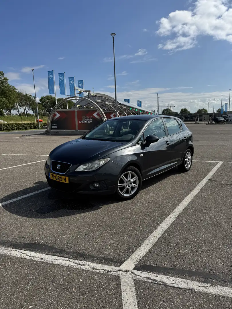 SEAT Ibiza 1.6 Stylance Szürke - 1