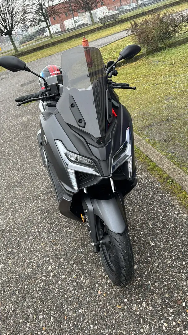 Voge R125 Чорний - 1