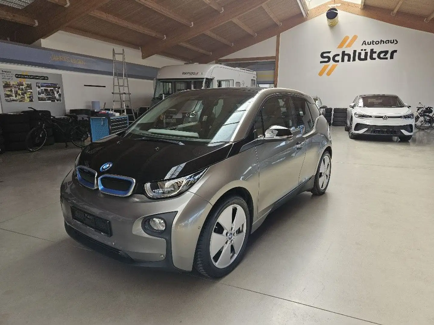 BMW i3 94 Ah Design-Lodge Wärmepumpe SHD 88% Bat. Zilver - 1