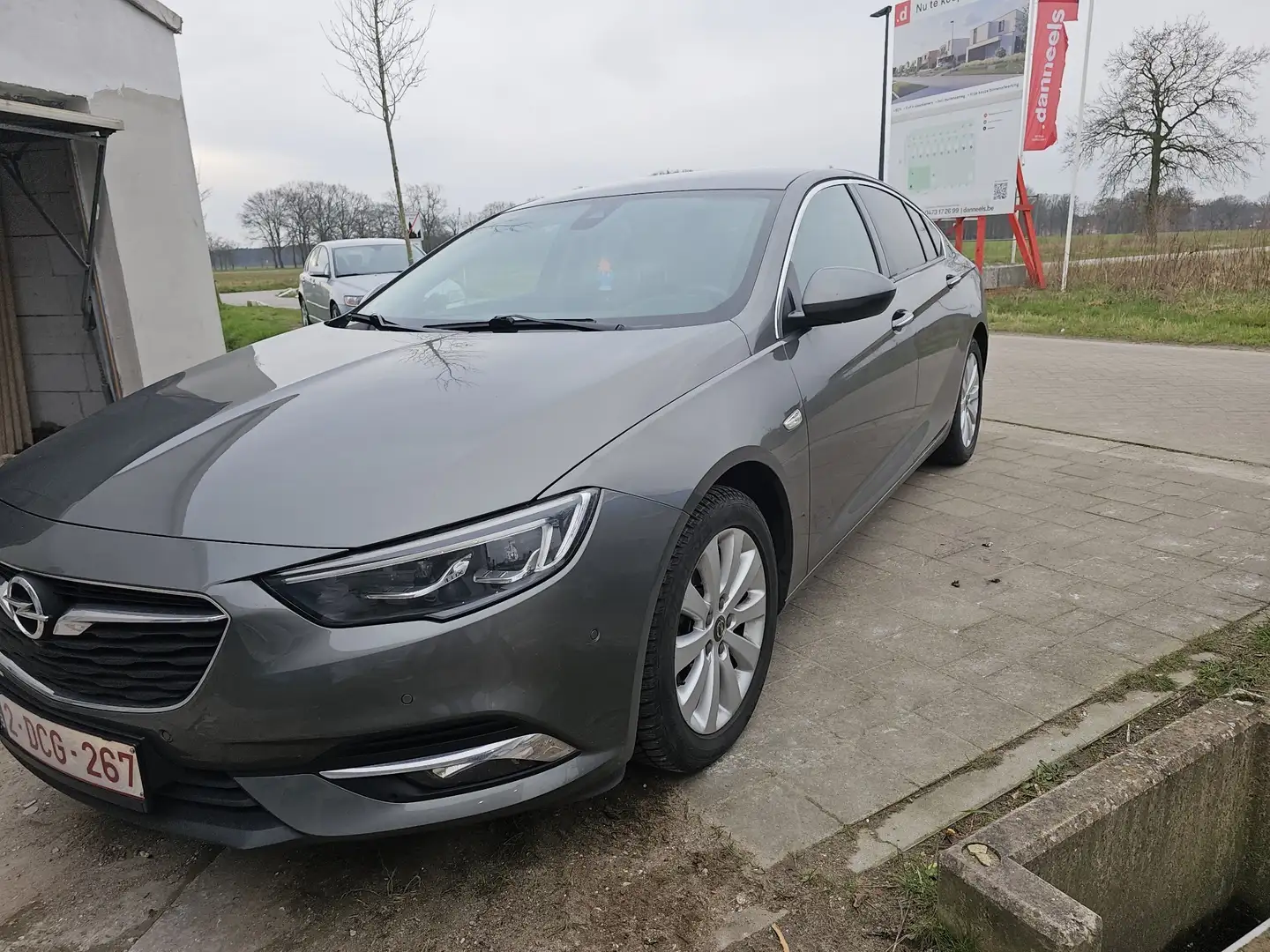 Opel Insignia Sports Tourer 1.5 Direct InjectionTurbo Ultimate Brons - 2