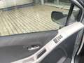 Toyota Yaris 1.3 VVTi Sol Gris - thumbnail 19