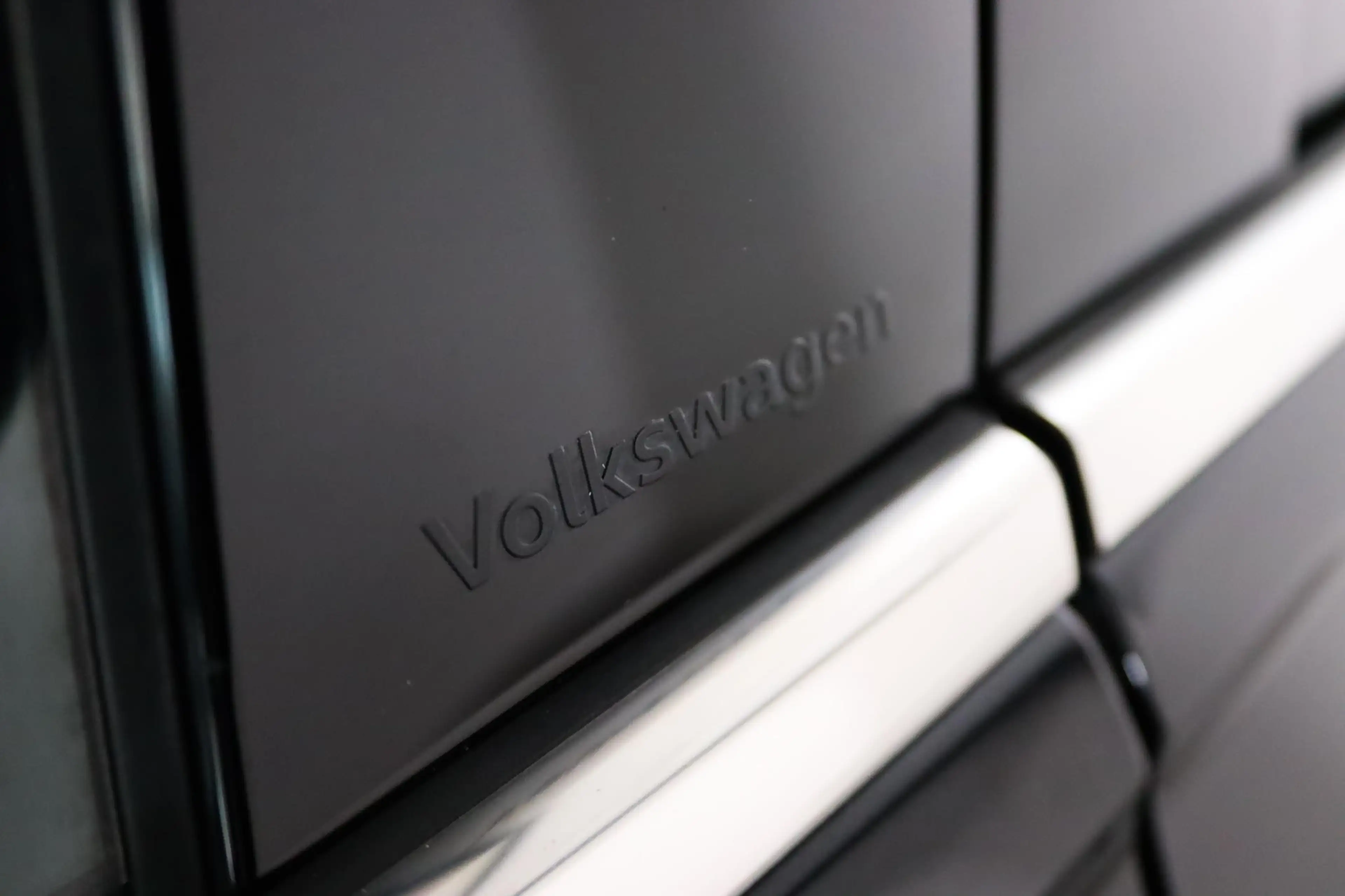 Volkswagen Tiguan Allspace 2.0 TSI 4Motion Highline R-Line 7-Persoons Panoram — photo 23