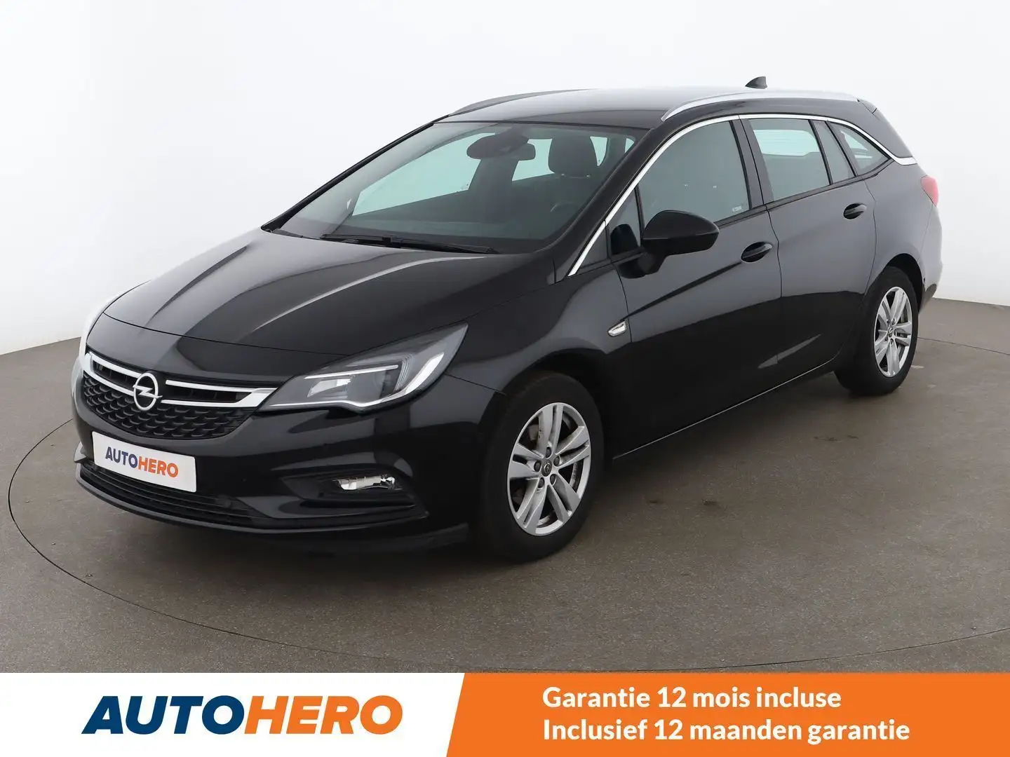 Opel Astra 1.4 SIDI Turbo Innovation Start/Stop Black - 1