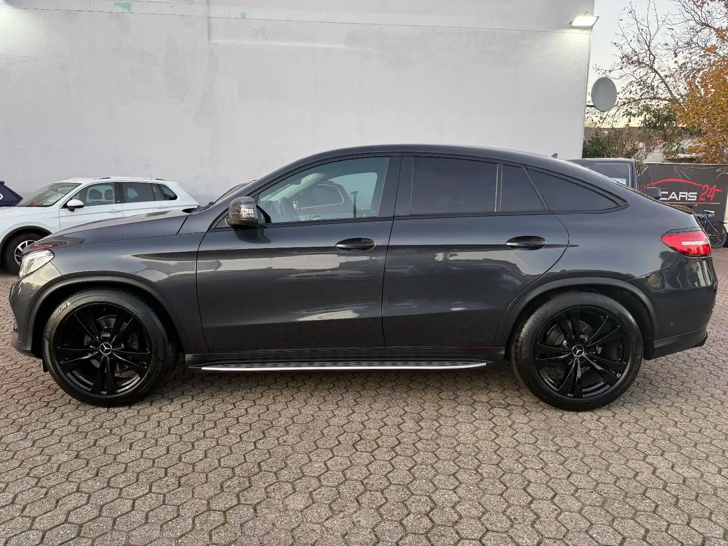 Mercedes-Benz GLE 400 Coupe 4Matic*ACC*360 Cam*Pano* Gris - 2