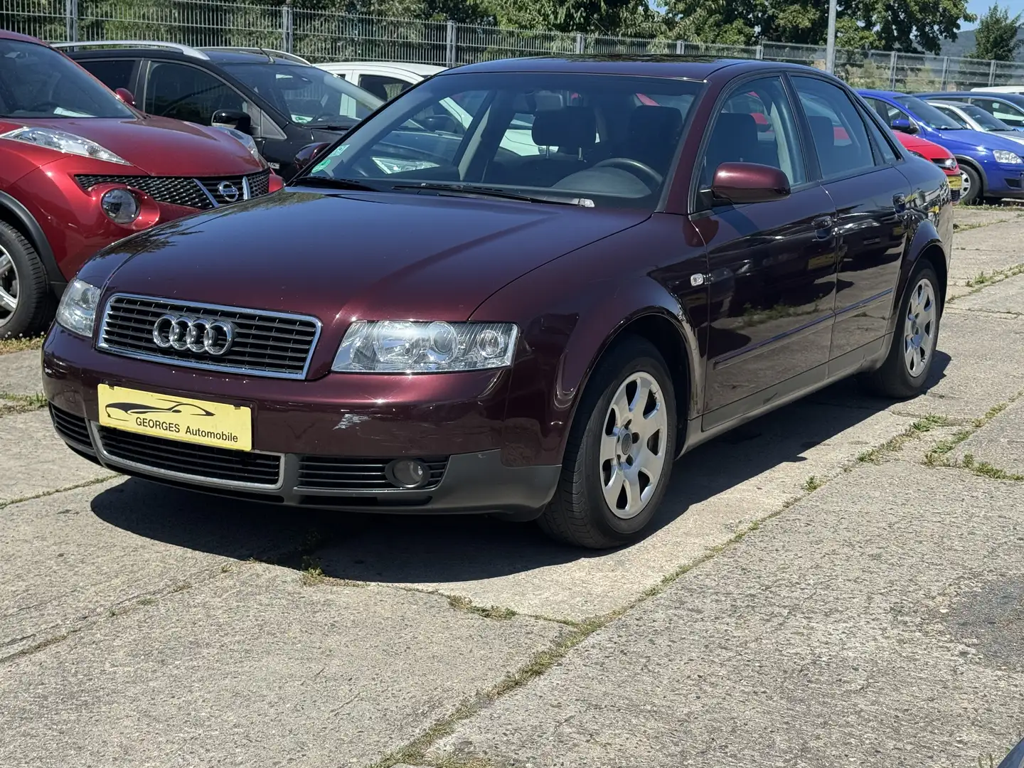 Audi A4 2.0 1.Hand Klima Tüv bis 06.26 Rot - 1