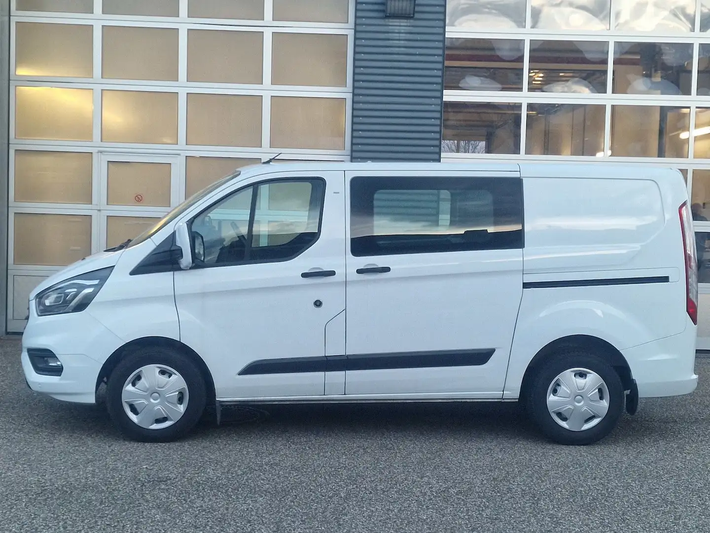 Ford Transit Custom Trend NAVI Klima Standheizung Weiß - 2
