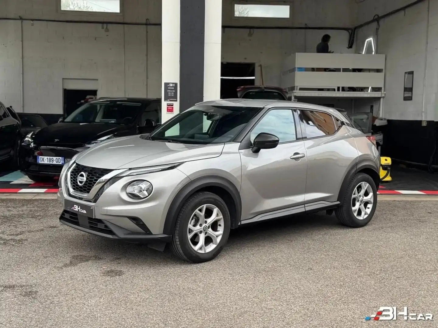Nissan Juke 1.0 DIGT 114cv ACENTA DCT BVA / CAMERA DE RECUL / LINE ASSIST Gris - 1