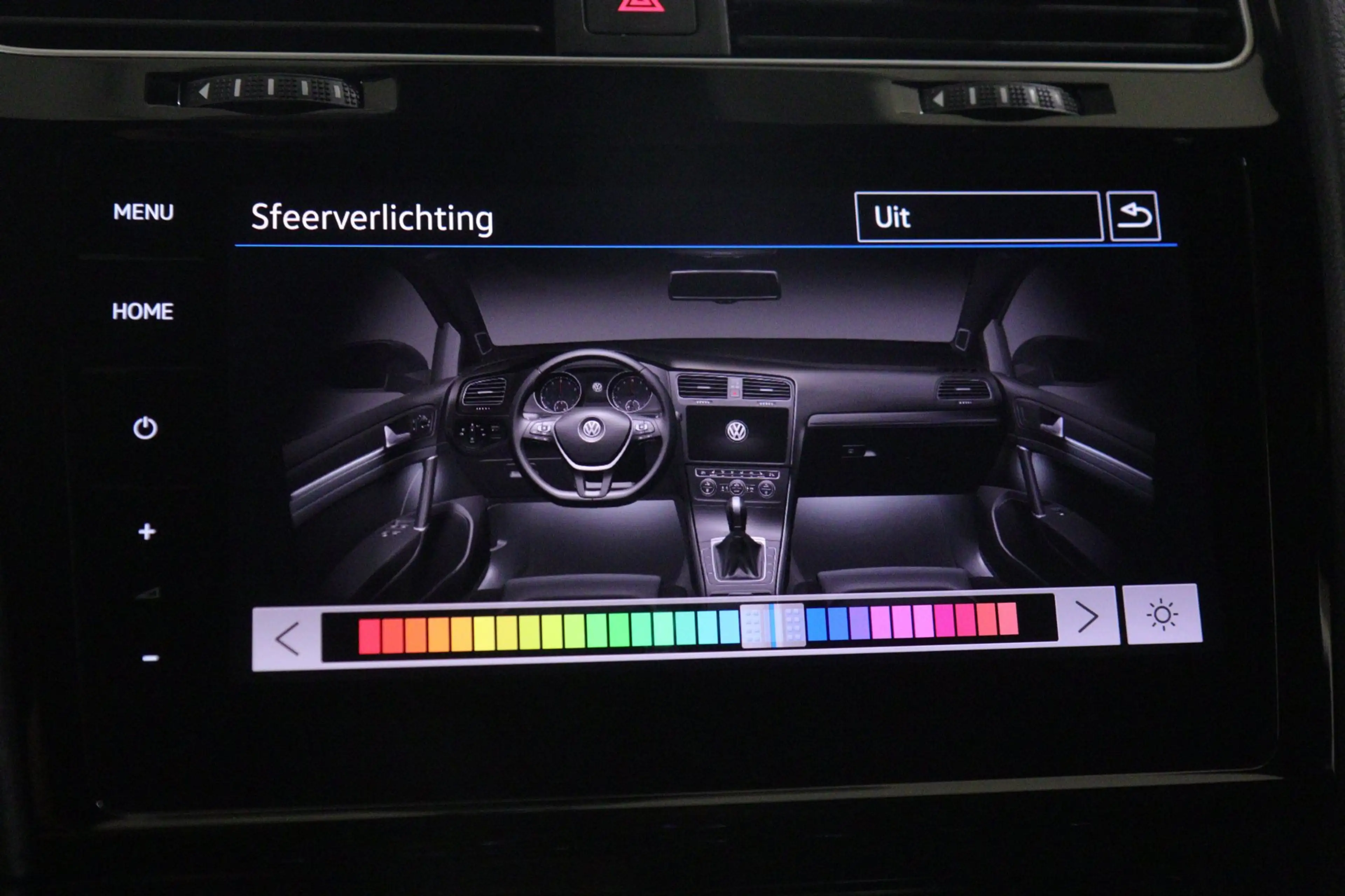 Volkswagen Golf Variant 2.0 TSI 4Motion R /PANO/AKRA/ACC/DCC/DYNAUDIO/SFEE — photo 34