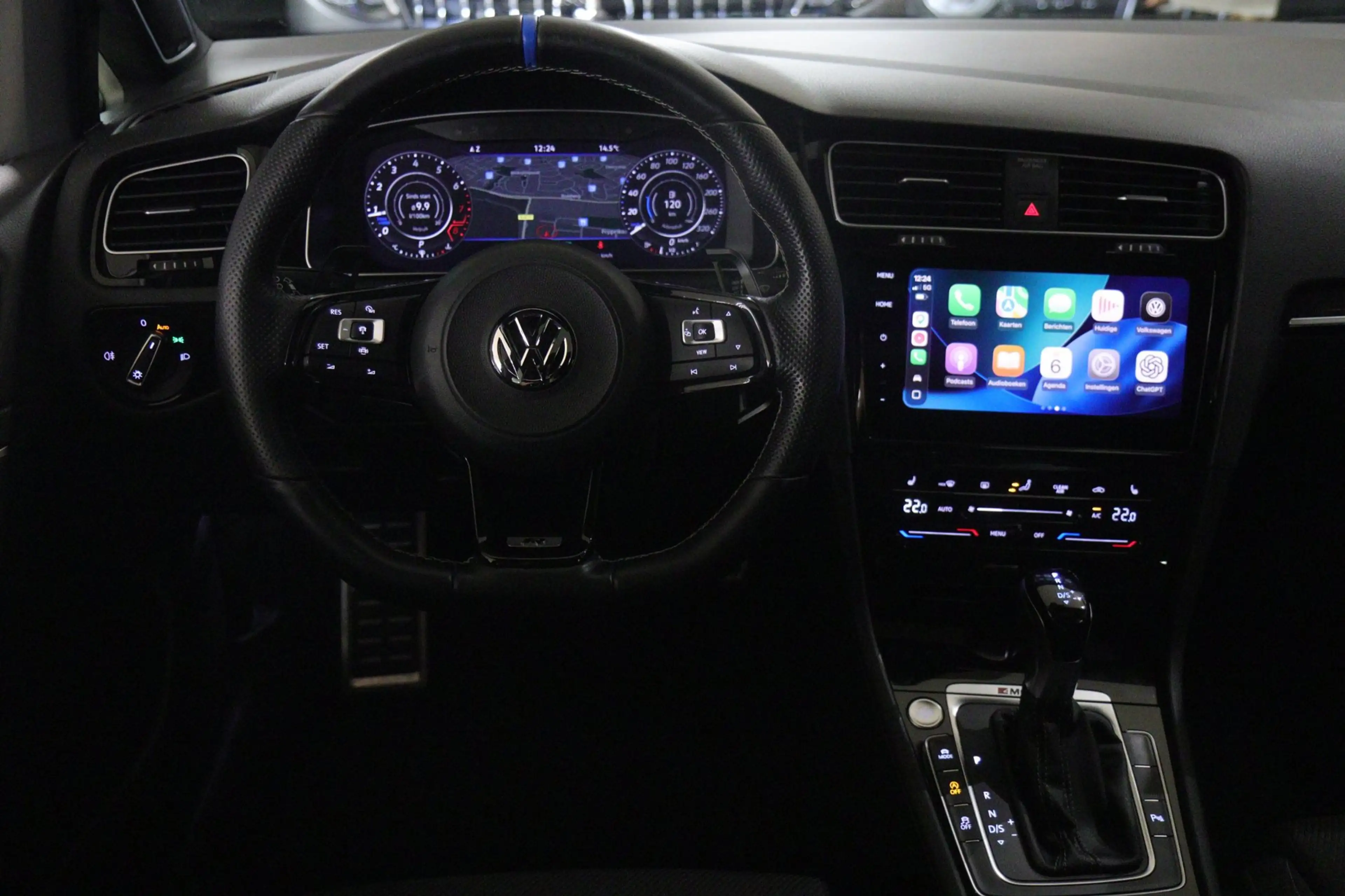 Volkswagen Golf Variant 2.0 TSI 4Motion R /PANO/AKRA/ACC/DCC/DYNAUDIO/SFEE — photo 9