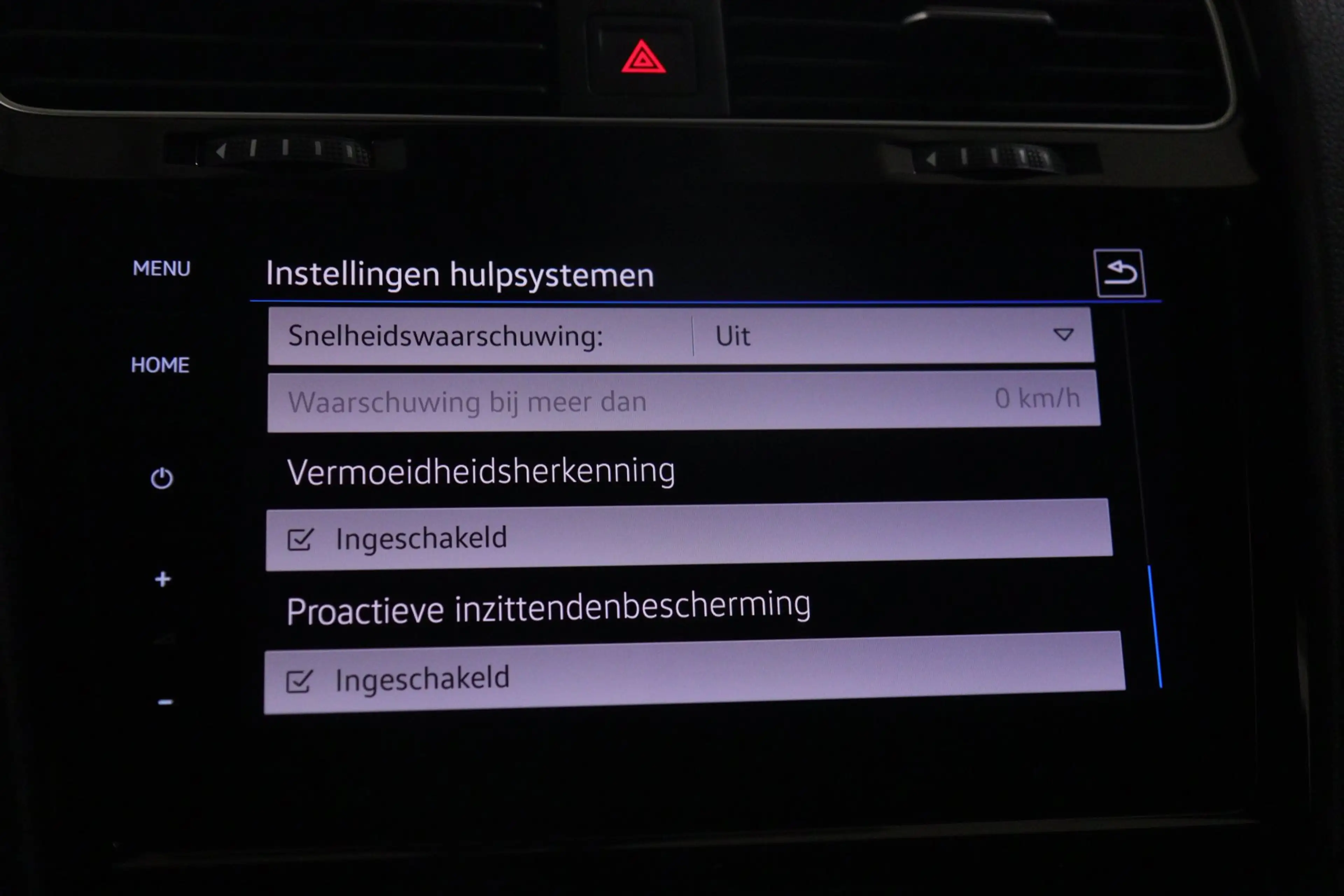 Volkswagen Golf Variant 2.0 TSI 4Motion R /PANO/AKRA/ACC/DCC/DYNAUDIO/SFEE — photo 31