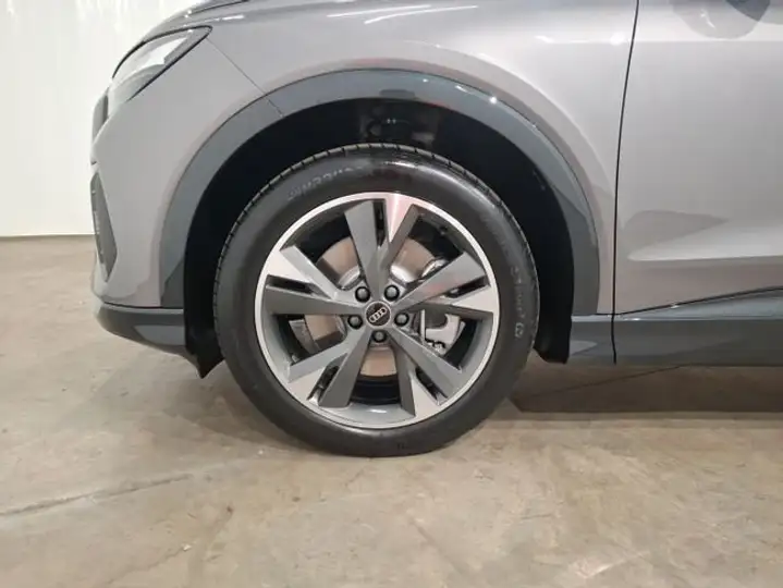 Audi Q4 2026, foto 3
