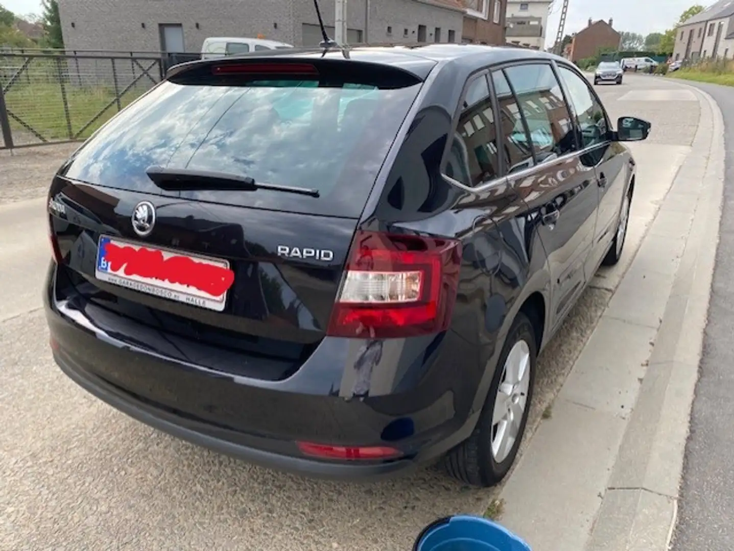 Skoda Rapid/Spaceback Rapid Spaceback 1.0 TSI Ambition Černá - 2