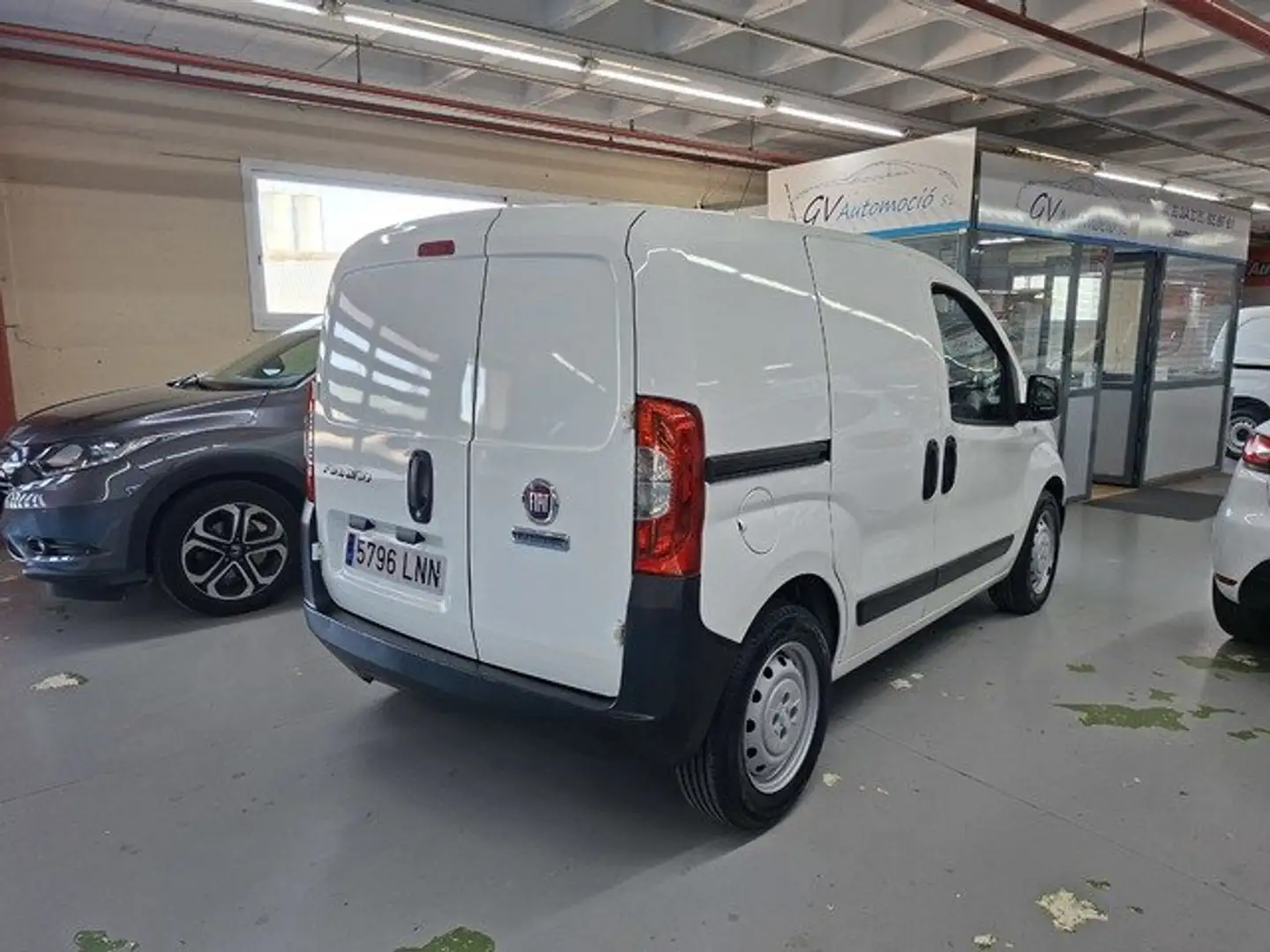Fiat Fiorino Comercial Cargo 1.3Mjt Base 70kW Blanco - 2