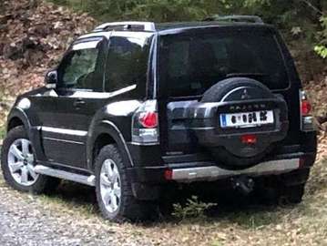 Pajero 3,2 DI-D Inform ATInform AT