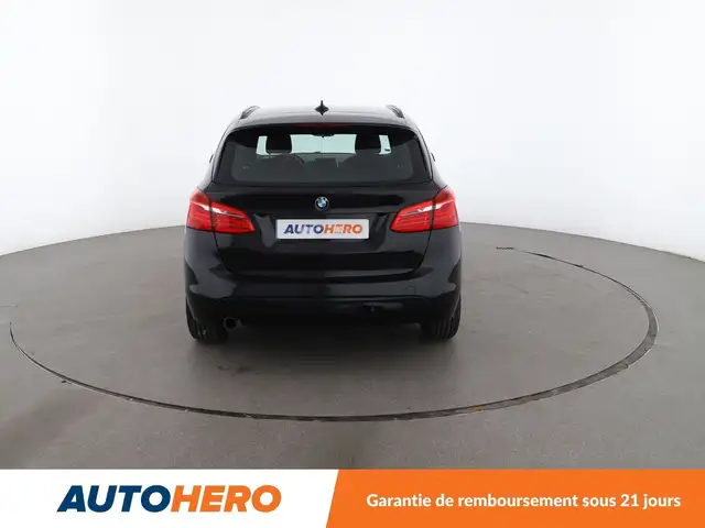 BMW 2 Series view 5
