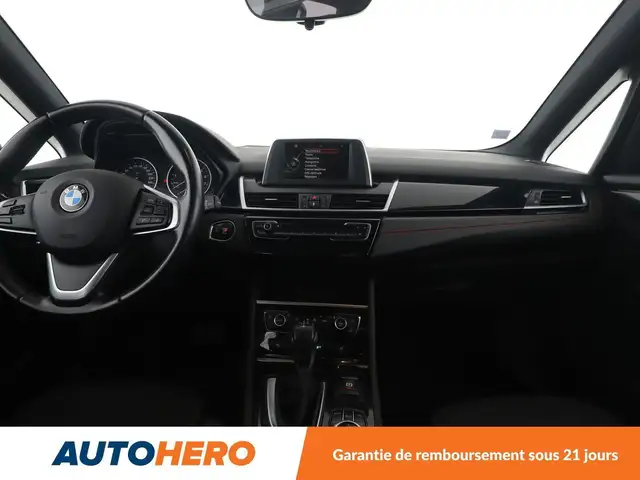 BMW 2 Series view 12