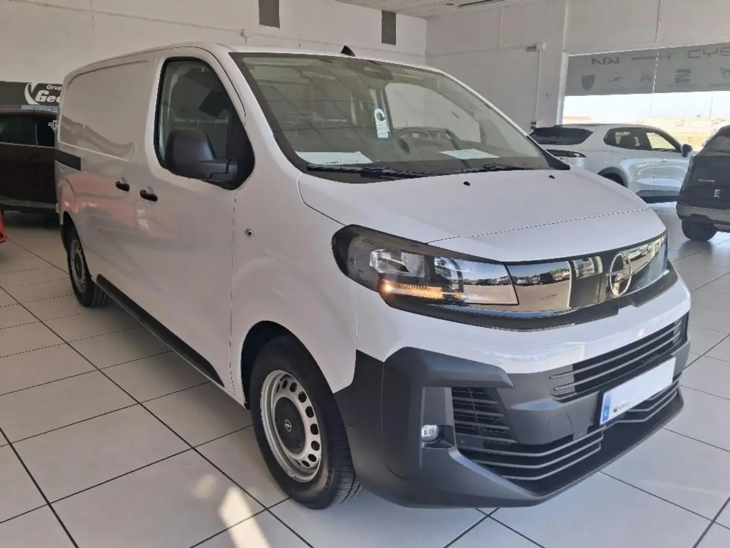 Opel Vivaro FURGoN 1.5 BLUEHDI 120CV TALLA M MANUAL - 1