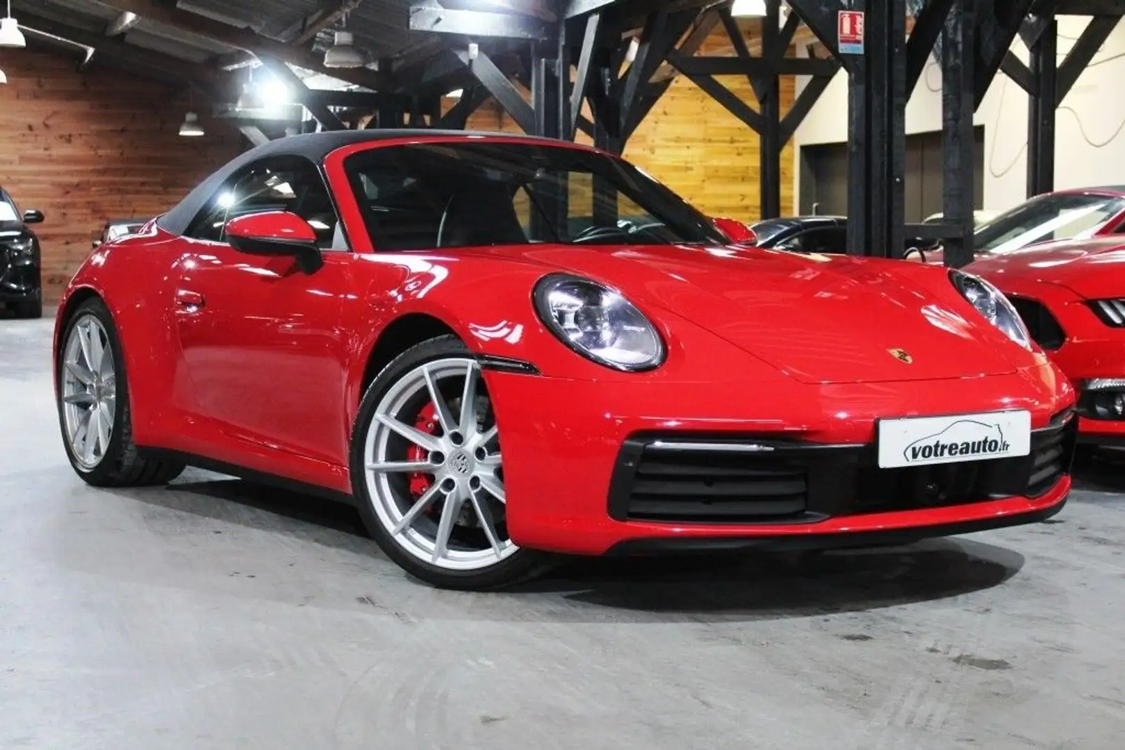Porsche 911 (992) CABRIOLET 3.0 450 CARRERA S PDK Rojo - 1