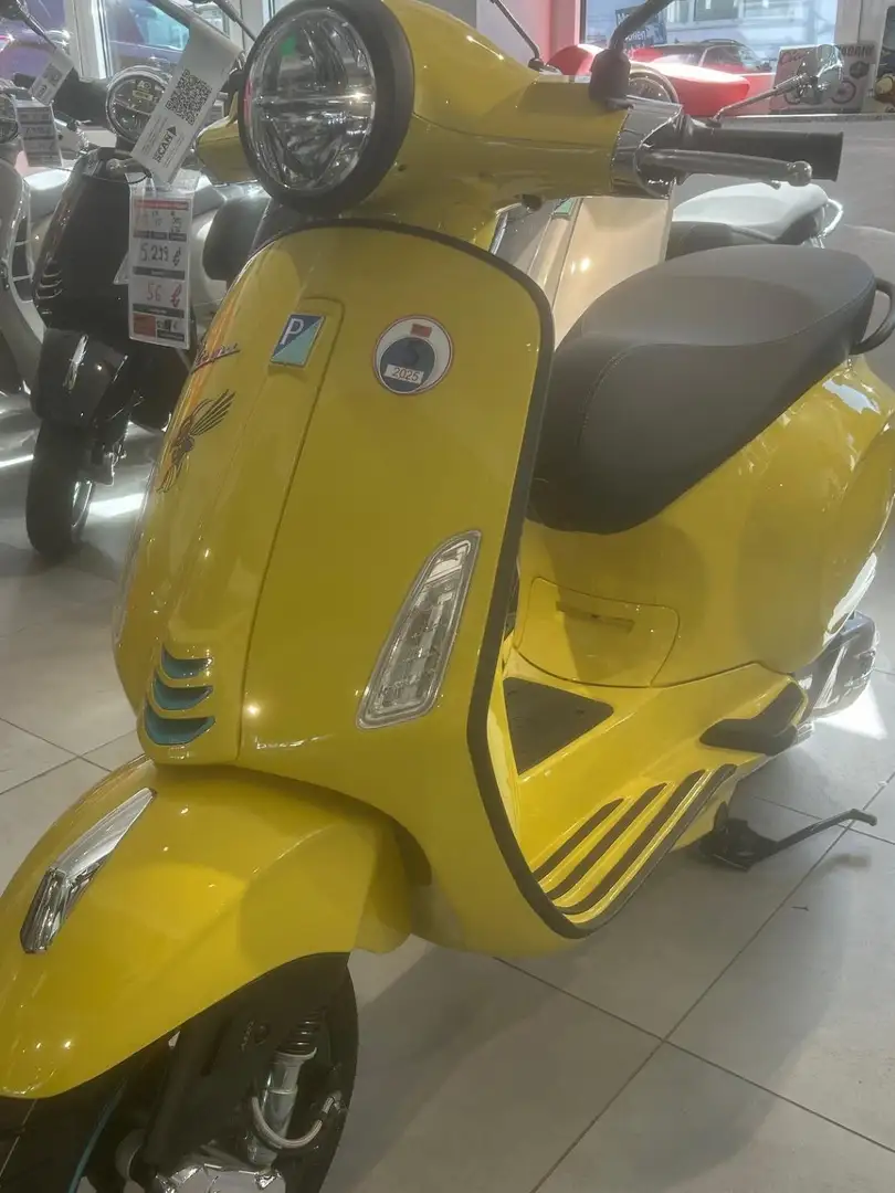 Vespa Primavera S 125 ccm Amarillo - 2