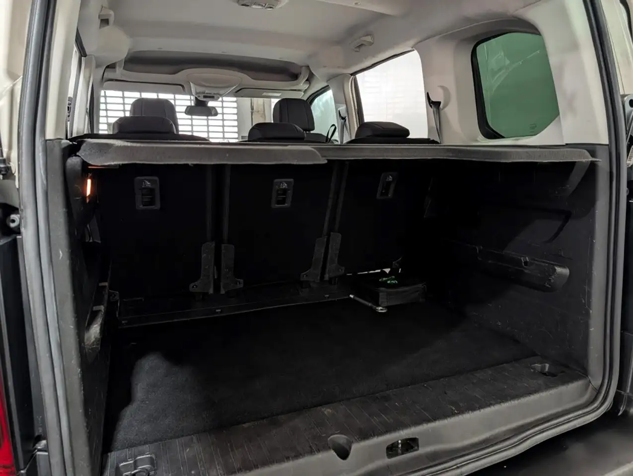 2022 Citroen Berlingo BlueHDi S&S Talla M Shine 100, photograph 7