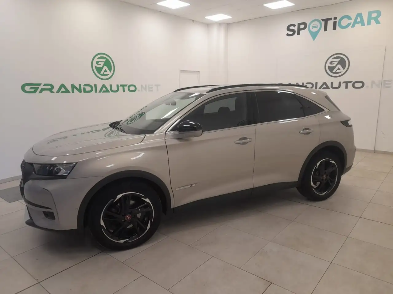 DS Automobiles DS 7 Crossback 2022