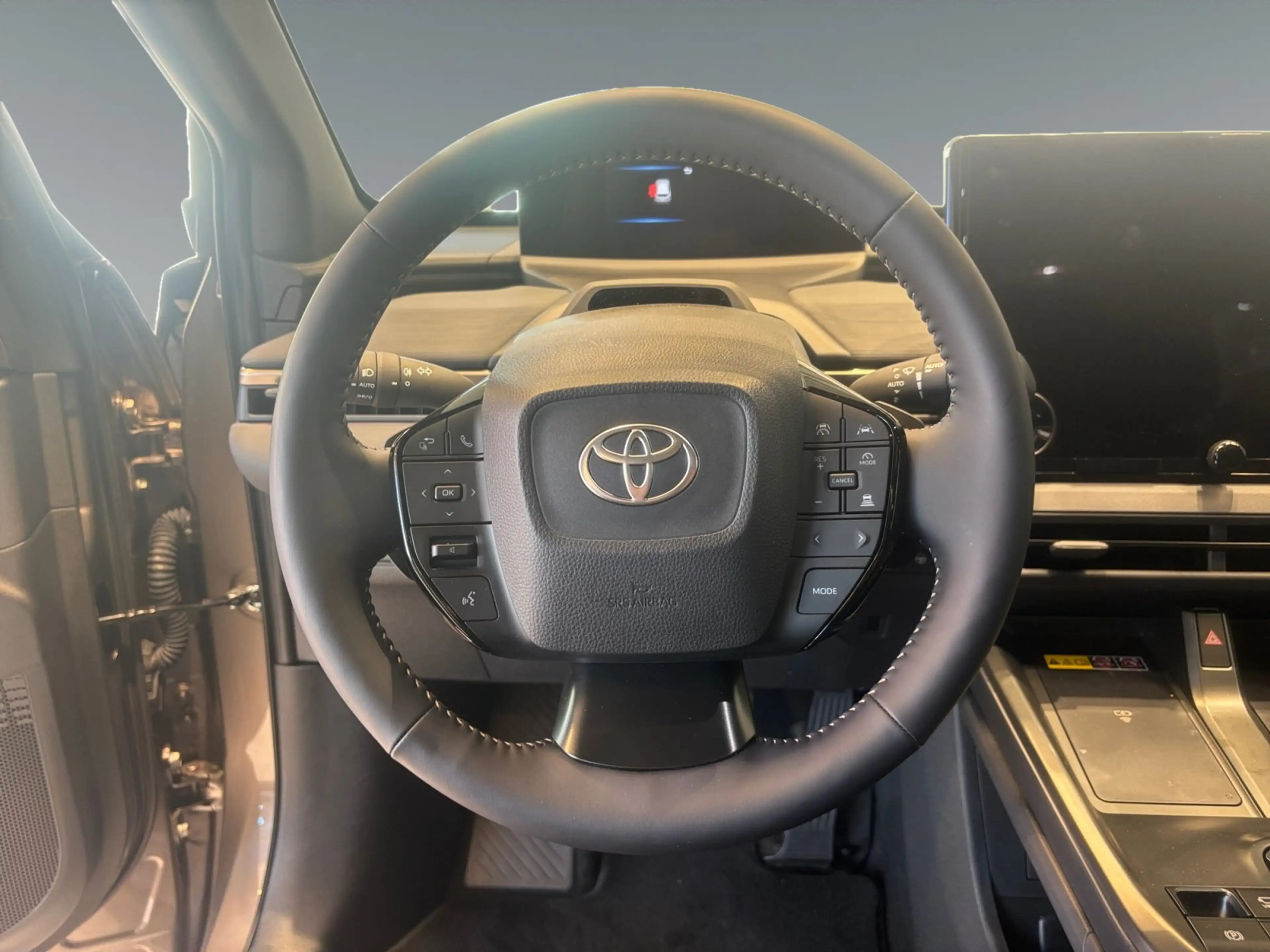 Toyota bZ4X Touring Lounge / 75 kW 360* Kamera, 4x4 — photo 13