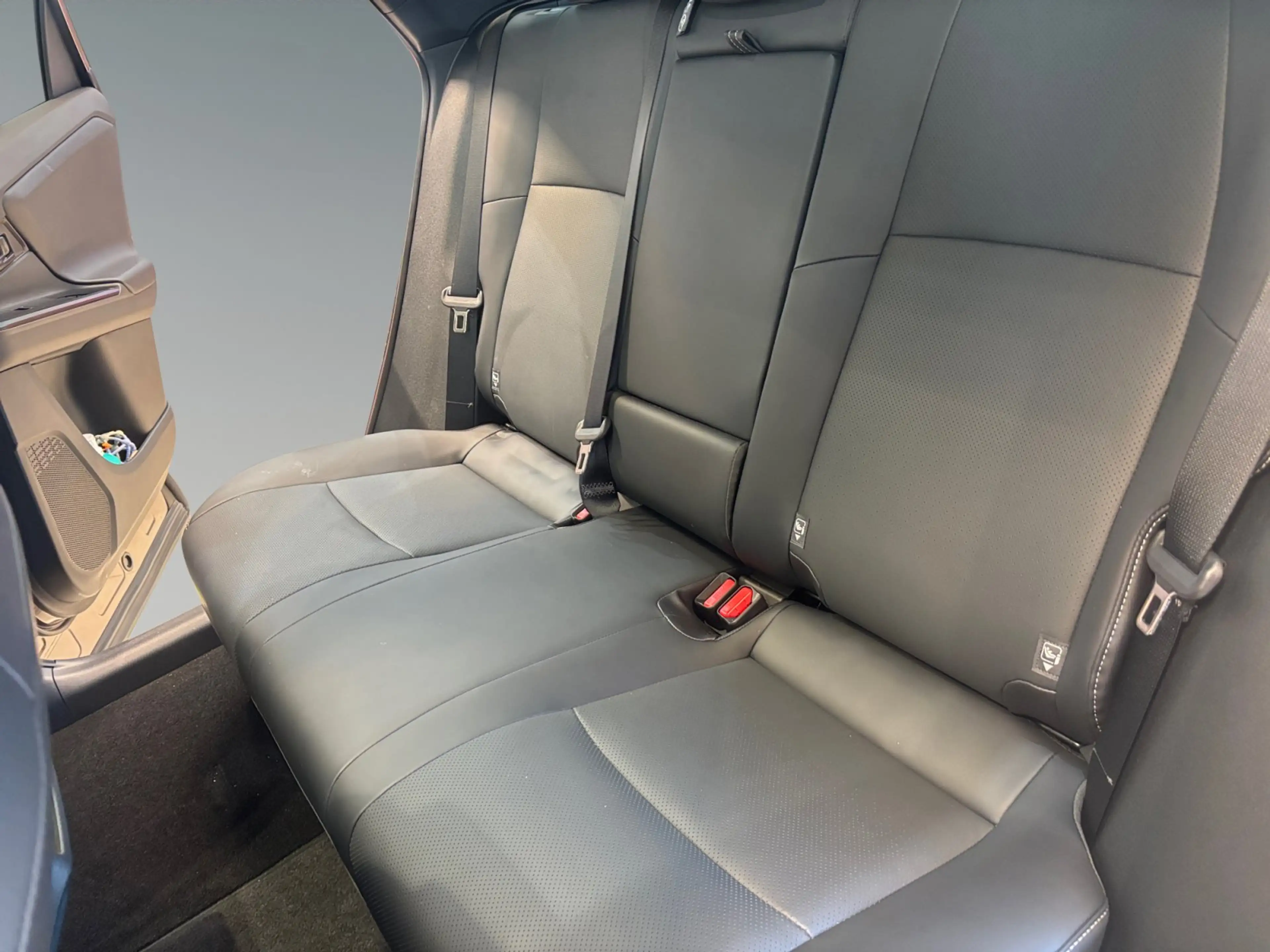 Toyota bZ4X Touring Lounge / 75 kW 360* Kamera, 4x4 — photo 14