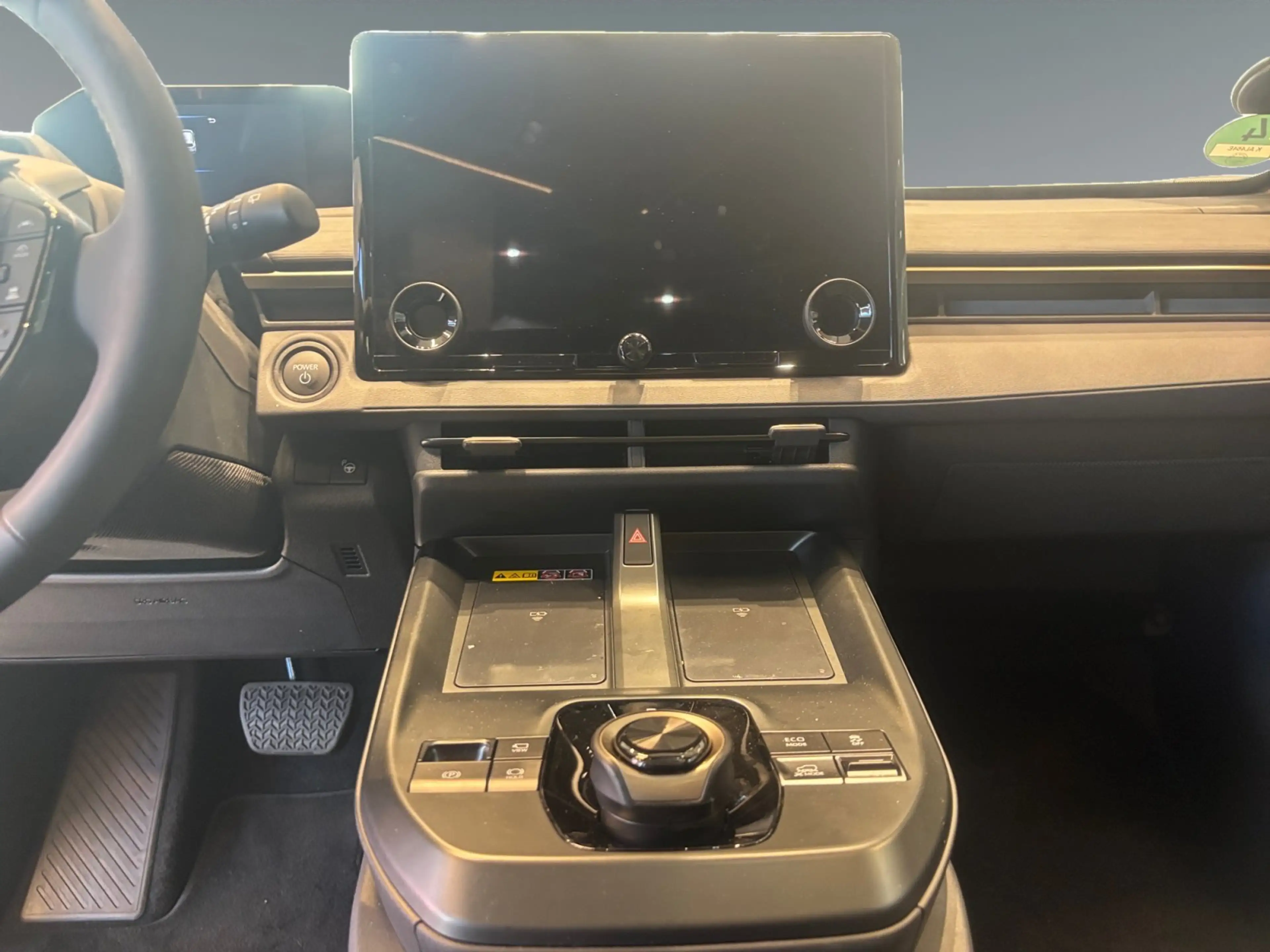 Toyota bZ4X Touring Lounge / 75 kW 360* Kamera, 4x4 — photo 12