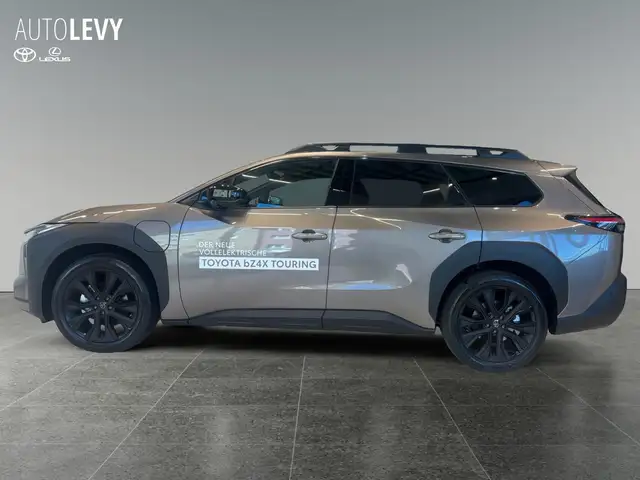 Toyota bZ4X view 3