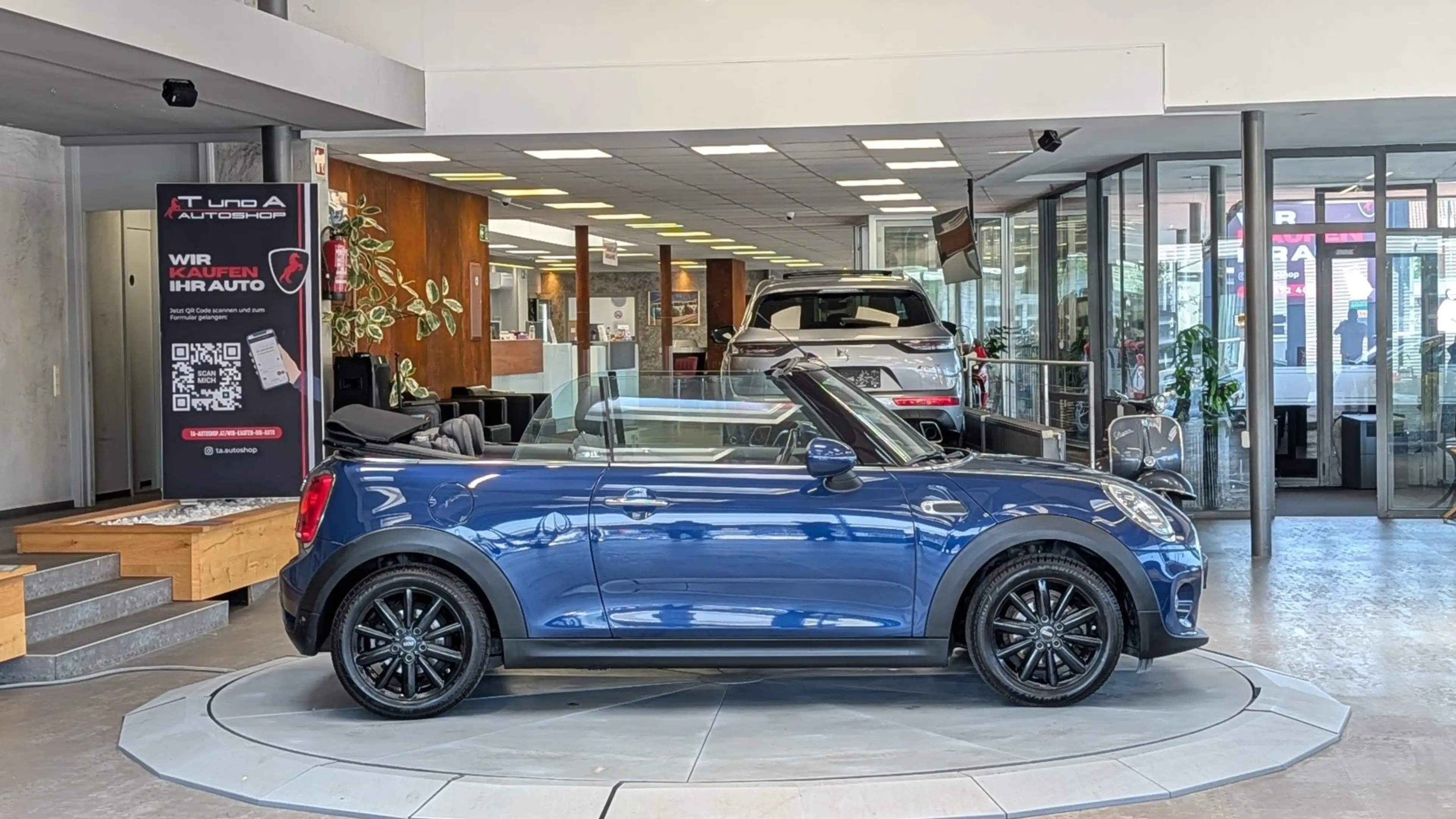 MINI One Cabrio F57 *Ambiente*Navi*Sitzheizung*LED* — photo 4