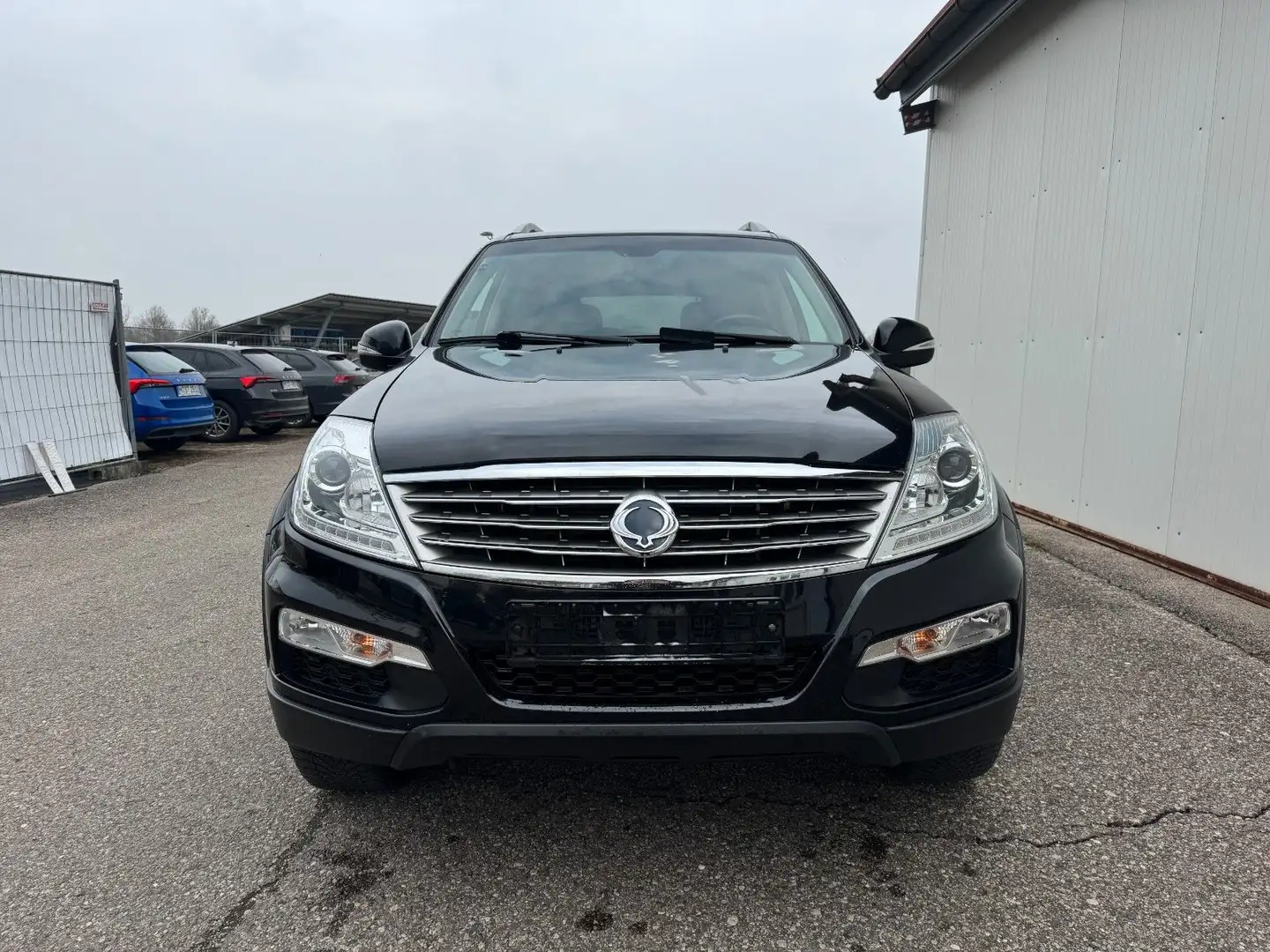 SsangYong Rexton 2.2 TD Classy 4x4 *7-SITZER*AHK*NAVI*LED* Negro - 2