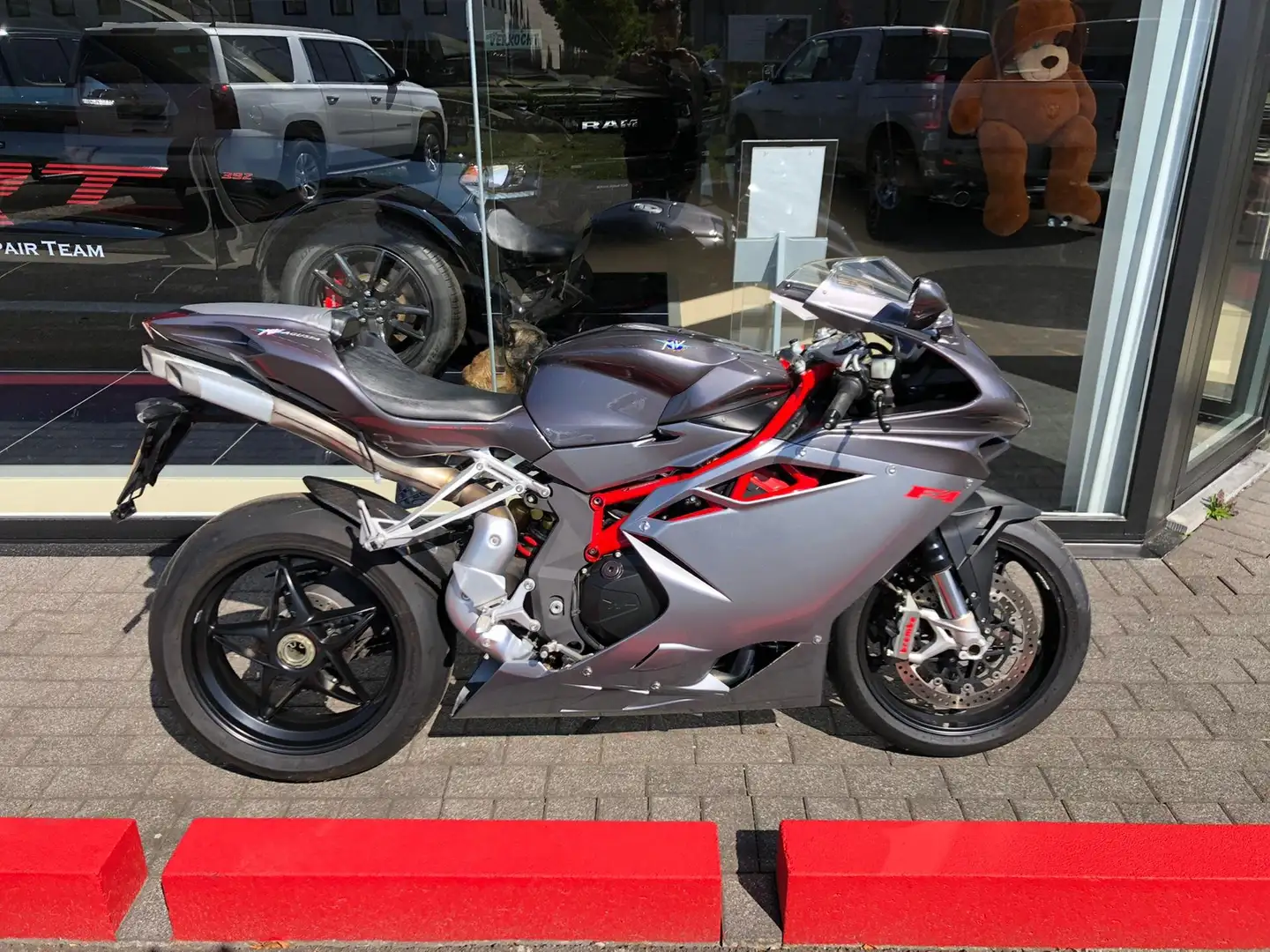 MV Agusta F4 1000 Grau - 1