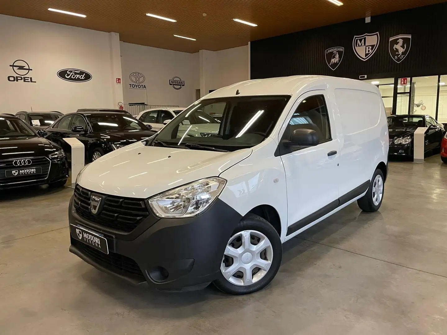Dacia Dokker Dokker 2017 1.5 dci Laureate  Prezzo più Iva Wit - 1