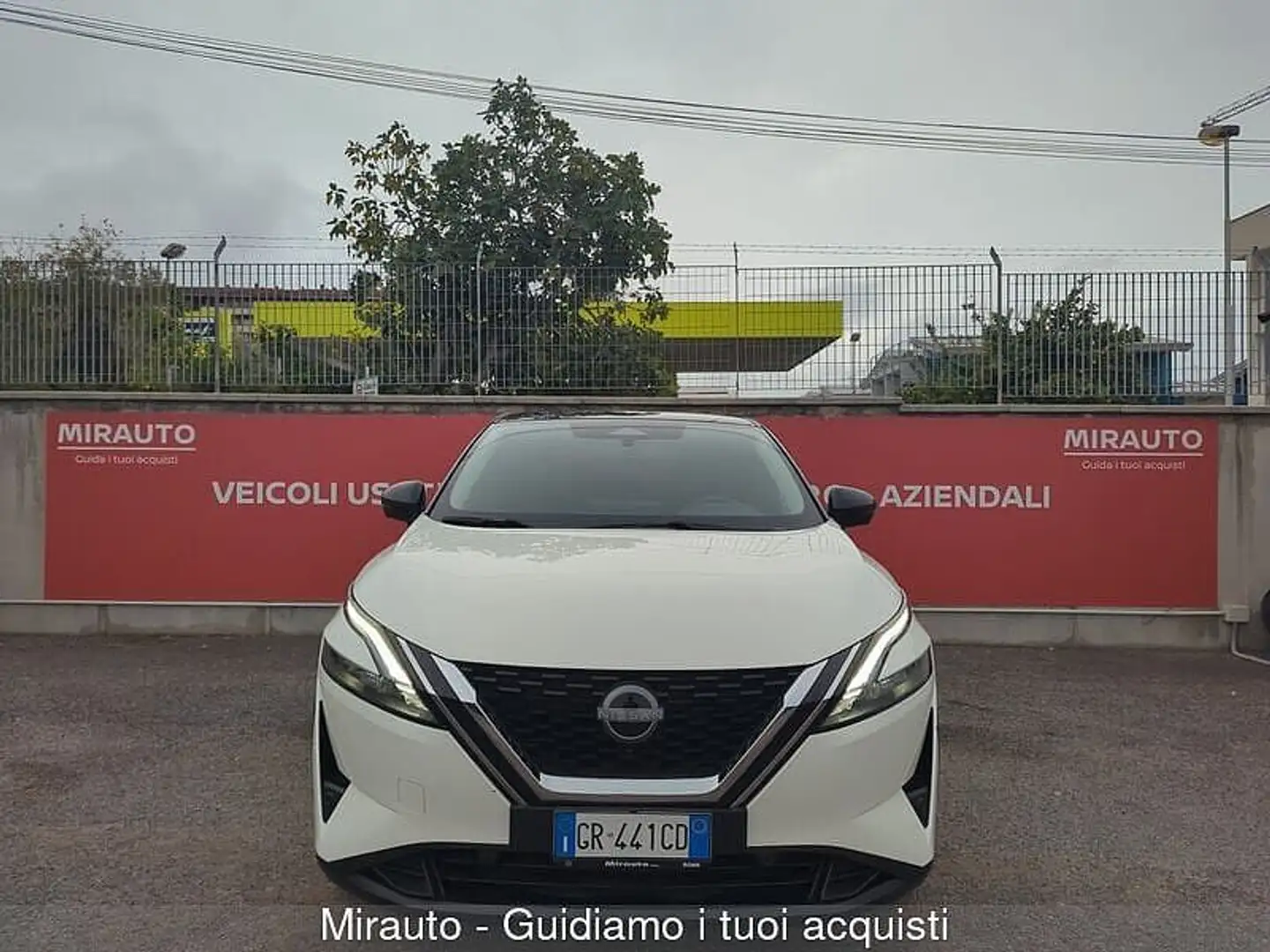 Nissan Qashqai 3ª serie Qashqai MHEV 158 CV Xtronic N-Connecta Bianco - 2