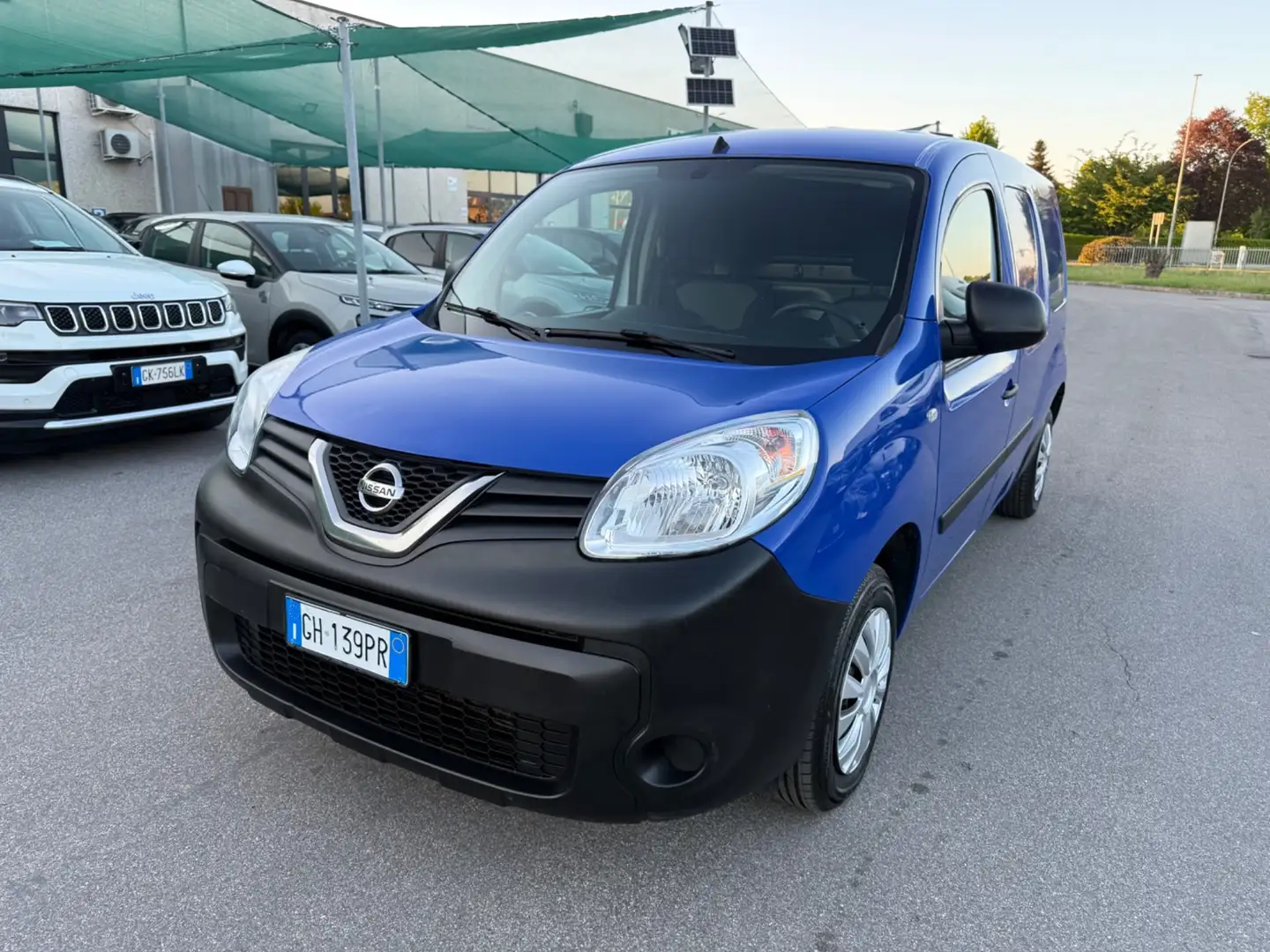 Nissan NV250 NV250 1.5 dCi 115CV PL Van Blau - 1
