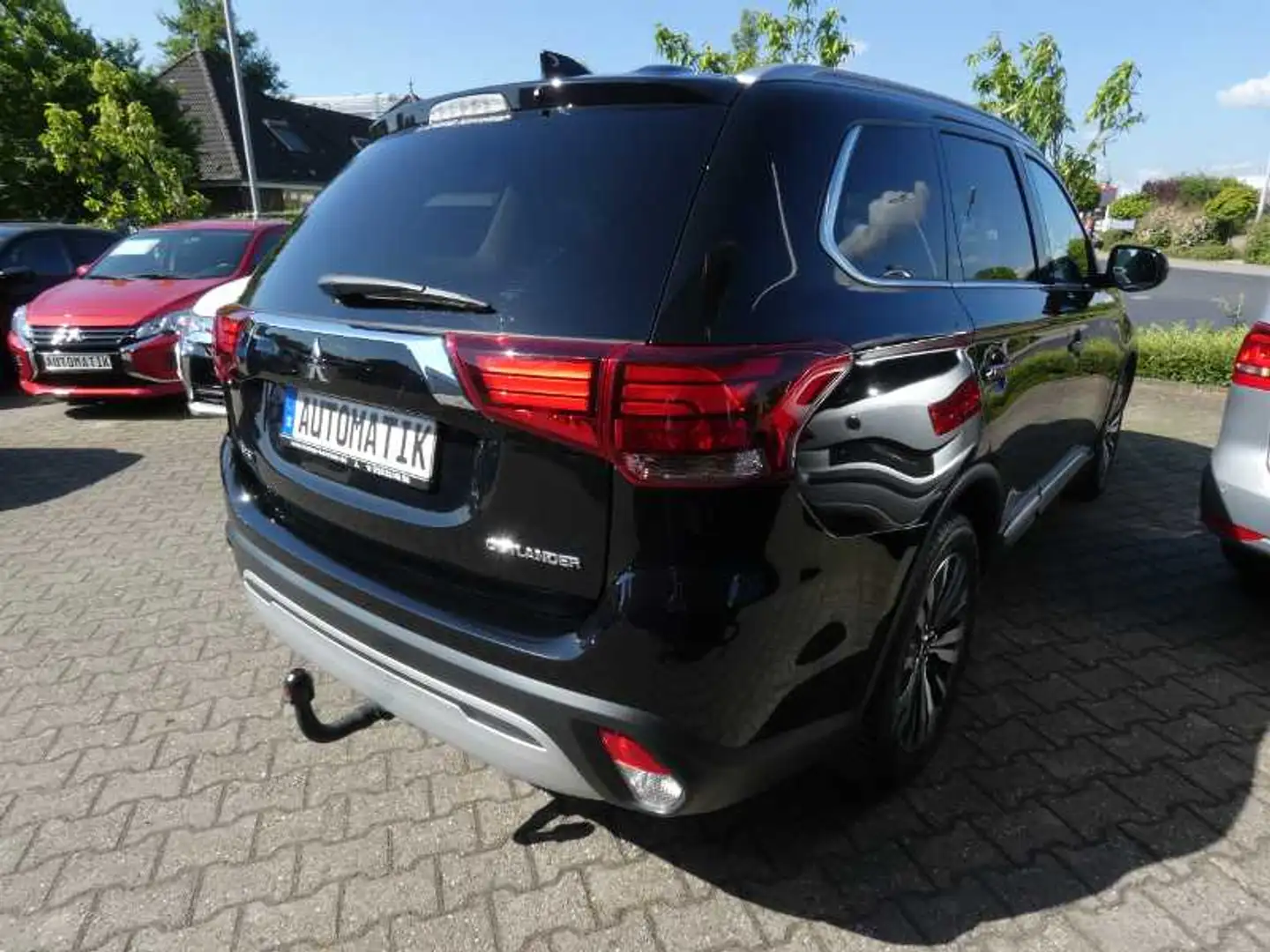 Mitsubishi Outlander Diamant Edition 2.0 ,,Automatik´´ Schwarz - 2