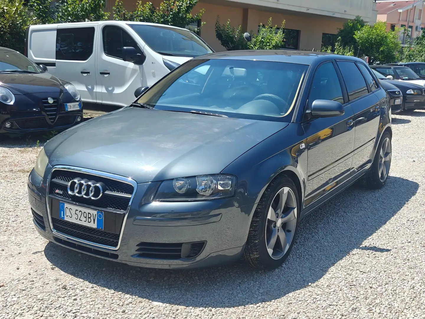 Audi A3 A3 Sportback 1.9 tdi S-LINE Gris - 1