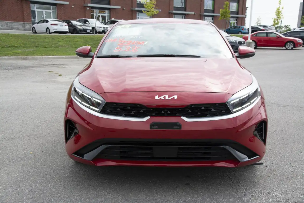 Kia Forte снимка Kia Forte