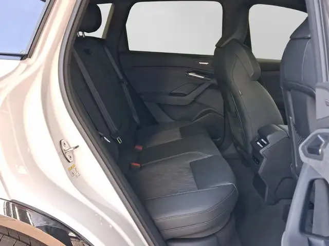 Audi Q6 E-Tron view 6