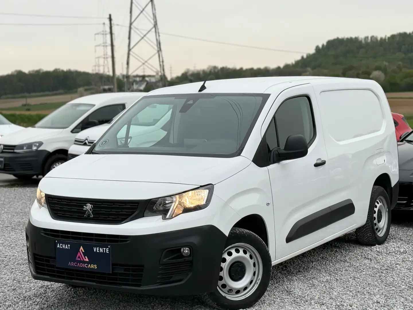 Citroen Berlingo L2 LONG CHASSIS - CAR PLAY - AIR CO - TVAC Blanc - 1