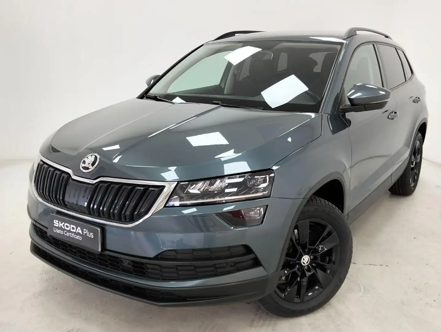 Skoda Karoq 2.0 TDI SCR 4x4 DSG Executive Grigio - 1