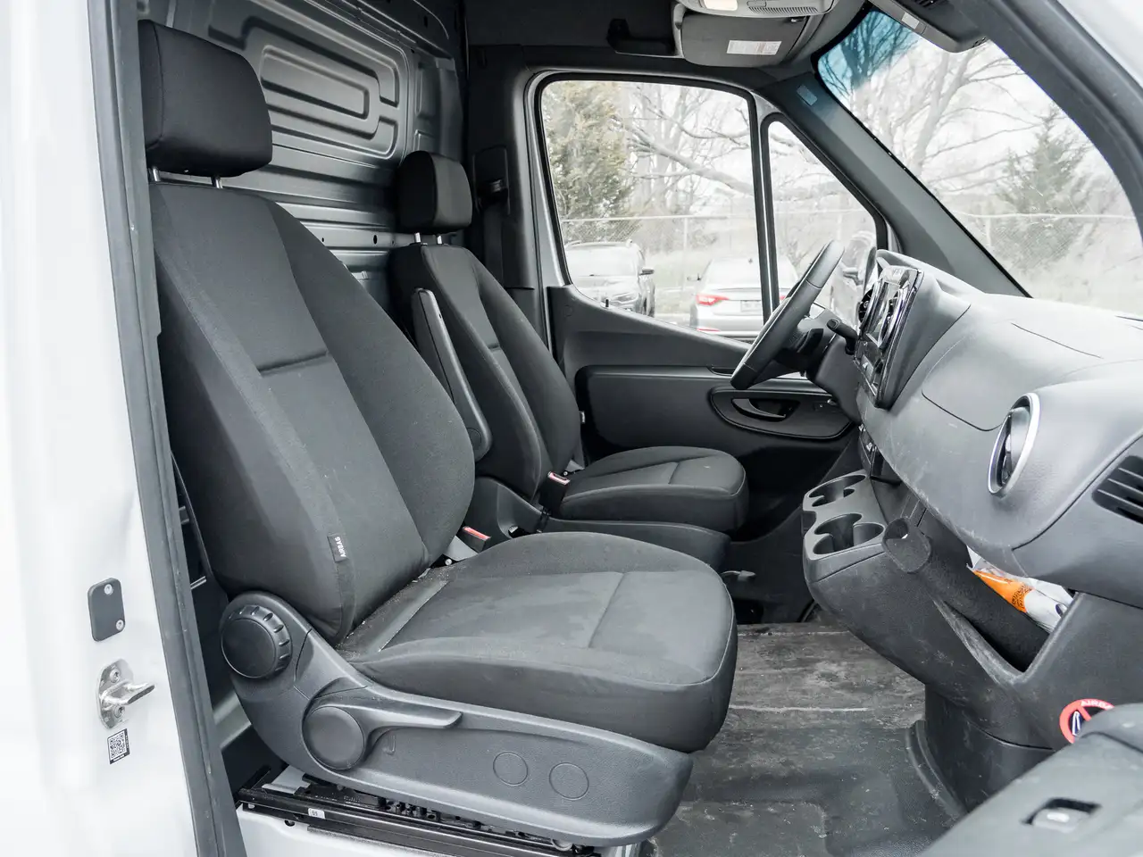 Mercedes-Benz Sprinter снимка Mercedes-Benz Sprinter