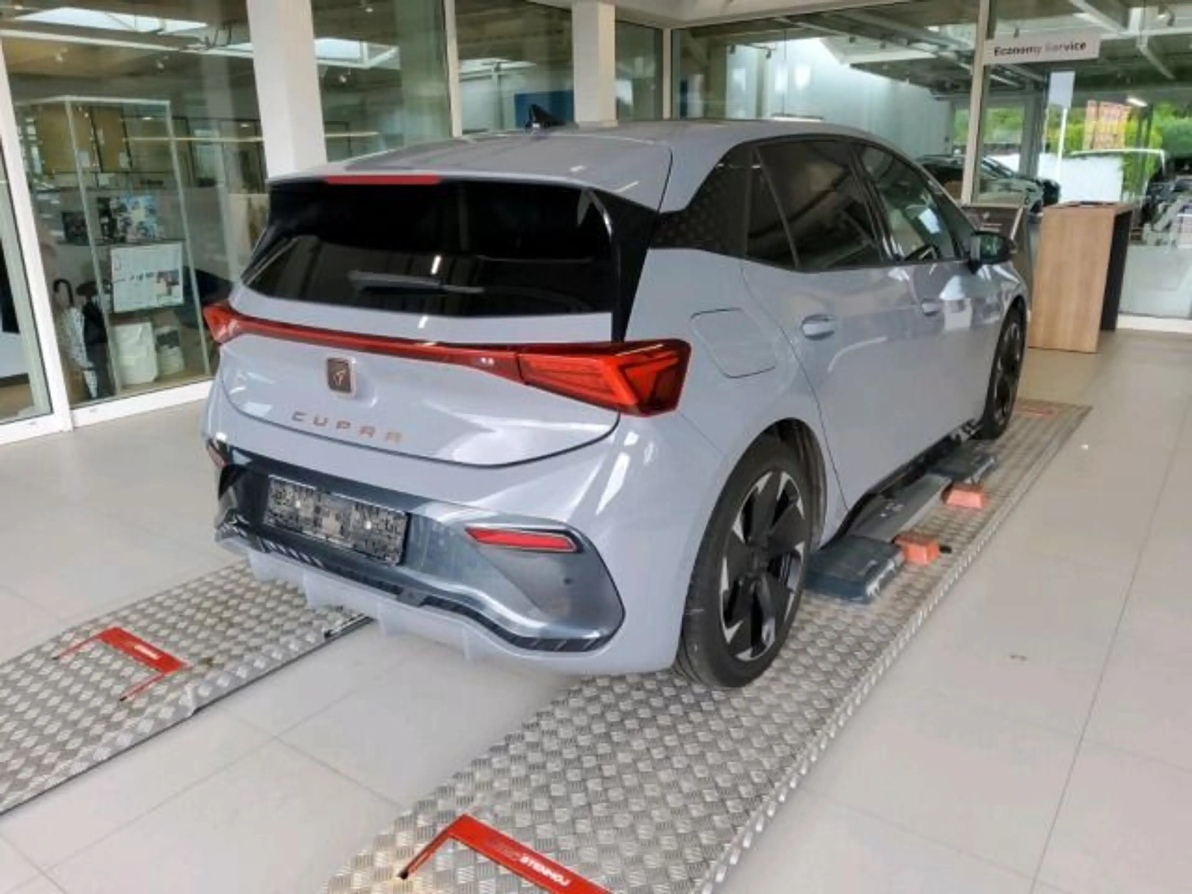 CUPRA Born 150 Navi*Wärmep.*Pano*Voll-LED*Kamera*DCC*K — photo 3