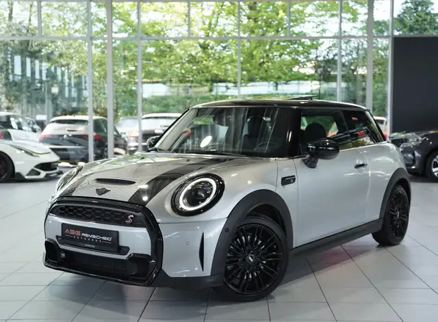 Mini Cooper Cooper main image